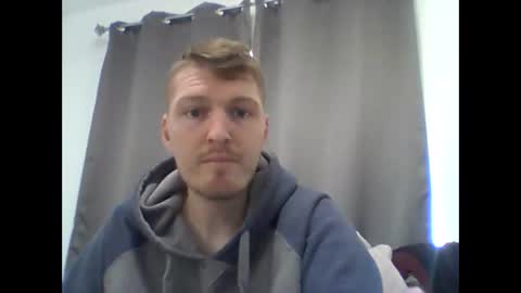 Snapshot of gmonay1331 chatting on December 28, 2024, 6:29 pm gmonay1331 online show from December 28, 2024, 6:29 pm