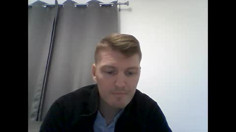 Snapshot of gmonay1331 chatting on January 24, 2025, 1:45 am gmonay1331 online show from January 24, 2025, 1:45 am