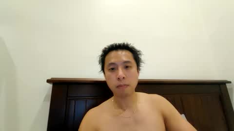 Snapshot of gnik8124 chatting on November 2, 2025, 4:37 am gnik8124 online show from November 2, 2025, 4:37 am