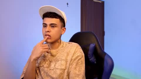 go_santi online show from March 4, 2026, 6:14 pm