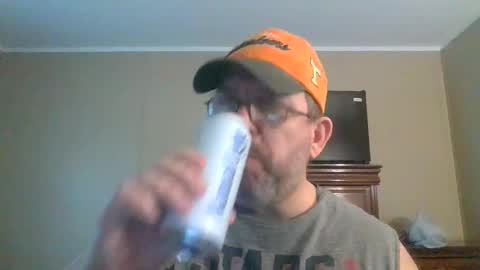 IDKIDCIDGAF online show from February 3, 2026, 8:25 pm