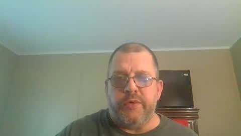 Snapshot of gobey33 chatting on April 24, 2026, 3:14 pm IDKIDCIDGAF online show from April 24, 2026, 3:14 pm