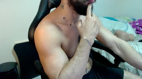 Snapshot of god_hunkules chatting on March 25, 2026, 7:09 pm god hunkules online show from March 25, 2026, 7:09 pm