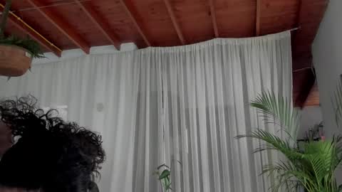 Elena online show from December 20, 2025, 6:15 pm