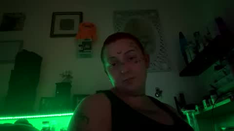 goddess182002 online show from November 8, 2025, 9:35 pm