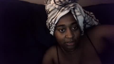 Snapshot of goddess_allure0 chatting on December 6, 2024, 6:04 am Goddess Allure0 online show from December 6, 2024, 6:04 am