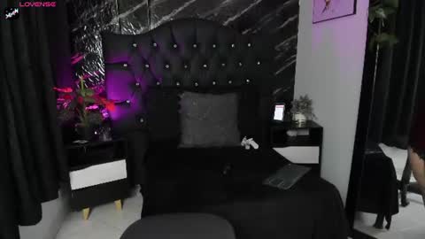 Snapshot of goddess_arethaozz chatting on July 8, 2026, 2:10 pm Aretha online show from July 8, 2026, 2:10 pm