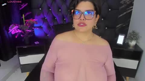 Snapshot of goddess_arethaozz chatting on July 17, 2026, 1:18 pm Aretha online show from July 17, 2026, 1:18 pm