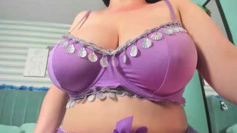 Goddess Kianna  online show from December 22, 2025, 4:09 am