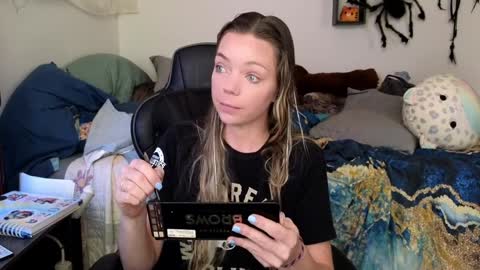 Snapshot of goddess_of_mars chatting on January 23, 2025, 3:22 pm Patricia Mars Goddess of Mars twitter thegoddessmindy online show from January 23, 2025, 3:22 pm