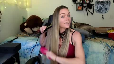 Snapshot of goddess_of_mars chatting on February 18, 2025, 3:43 pm Patricia Mars Goddess of Mars twitter thegoddessmindy online show from February 18, 2025, 3:43 pm