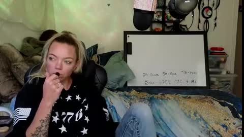 Snapshot of goddess_of_mars chatting on September 11, 2025, 3:23 pm Patricia Mars Goddess of Mars twitter thegoddessmindy online show from September 11, 2025, 3:23 pm