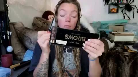 Snapshot of goddess_of_mars chatting on October 14, 2025, 2:07 pm Patricia Mars Goddess of Mars twitter thegoddessmindy online show from October 14, 2025, 2:07 pm