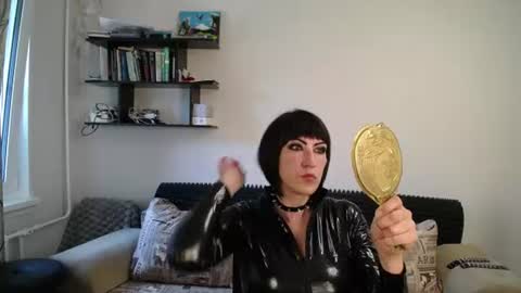 goddess_psyvelvet online show from July 15, 2026, 9:47 am