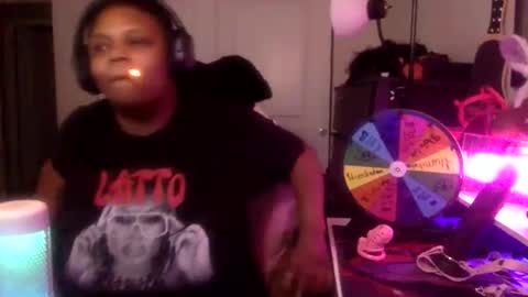 Snapshot of goddesscocoaa chatting on April 27, 2026, 7:23 pm Goddess Cocoa online show from April 27, 2026, 7:23 pm