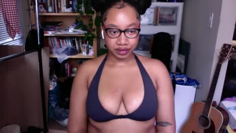 Snapshot of goddessdaisysky chatting on September 11, 2025, 6:30 pm Goddess Daisy Sky online show from September 11, 2025, 6:30 pm