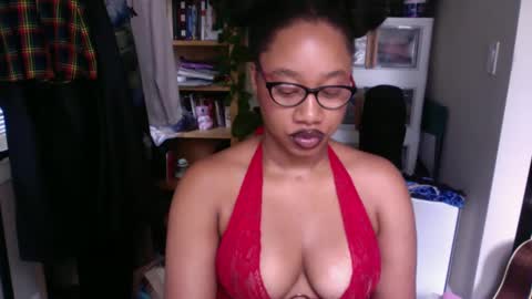 Snapshot of goddessdaisysky chatting on September 21, 2025, 8:21 pm Goddess Daisy Sky online show from September 21, 2025, 8:21 pm