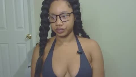 Snapshot of goddessdaisysky chatting on October 13, 2025, 1:44 pm Goddess Daisy Sky online show from October 13, 2025, 1:44 pm