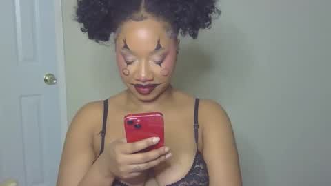 Snapshot of goddessdaisysky chatting on November 1, 2025, 12:23 am Goddess Daisy Sky online show from November 1, 2025, 12:23 am