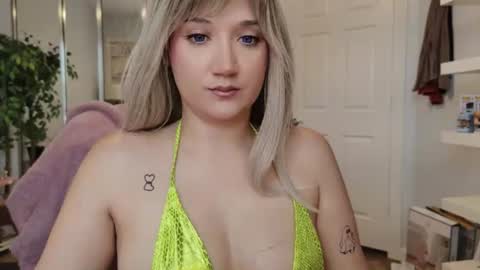 Snapshot of goddessemmy chatting on July 20, 2026, 3:58 pm Goddess Emmy online show from July 20, 2026, 3:58 pm