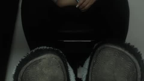 Snapshot of goddessfeet777 chatting on August 7, 2026, 6:43 pm Goddessfeet777 online show from August 7, 2026, 6:43 pm