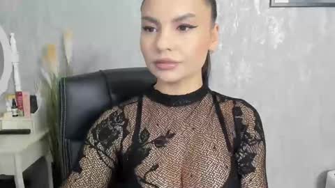 Snapshot of goddessmiaa chatting on February 12, 2025, 4:22 pm Mistress online show from February 12, 2025, 4:22 pm