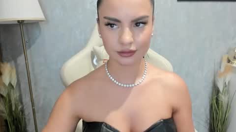 Snapshot of goddessmiaa chatting on October 2, 2025, 2:24 pm Mistress online show from October 2, 2025, 2:24 pm