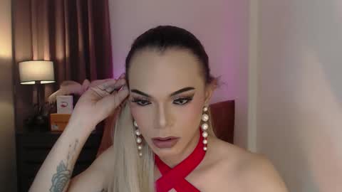 Michaella online show from December 1, 2024, 4:29 pm