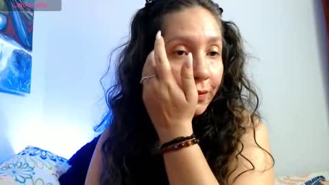  Naih Reyes online show from October 22, 2025, 4:13 am