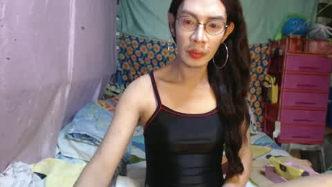 KENNY DOLL online show from January 2, 2025, 4:09 am