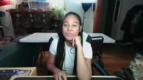 Snapshot of goddesstinaruiz chatting on January 10, 2025, 2:57 am Goddess Tina 3 online show from January 10, 2025, 2:57 am