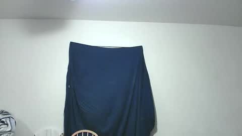 goinwild8900 online show from December 5, 2025, 7:39 am