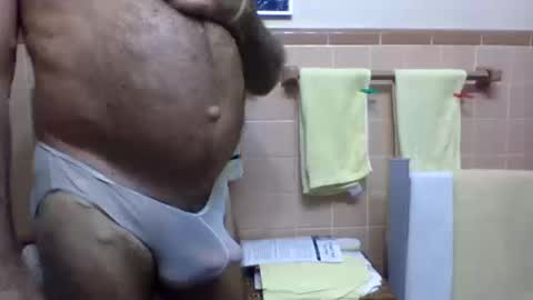 gojo885 online show from October 12, 2025, 5:39 am