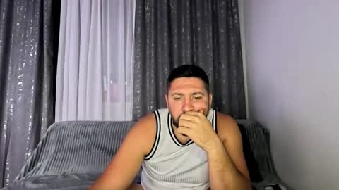 gold_alpha_boy online show from September 19, 2025, 6:52 pm