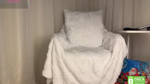 Bianca online show from December 21, 2025, 6:04 pm