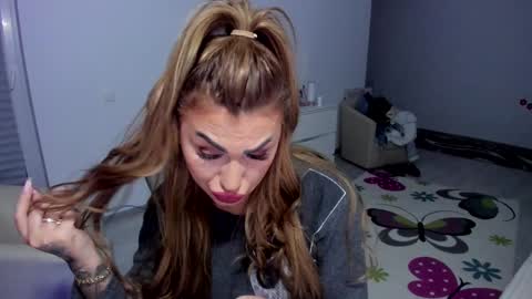 Nicole.. online show from January 27, 2025, 5:14 am