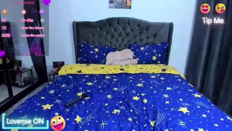 Snapshot of golddivine00 chatting on December 18, 2025, 5:46 am Nicole.. online show from December 18, 2025, 5:46 am