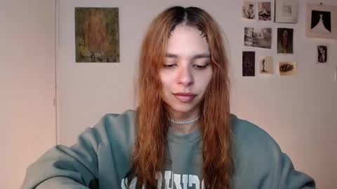 Snapshot of golden_alaska chatting on May 1, 2026, 11:53 pm Alaska online show from May 1, 2026, 11:53 pm