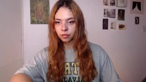 Snapshot of golden_alaska chatting on May 20, 2026, 12:33 pm Alaska online show from May 20, 2026, 12:33 pm