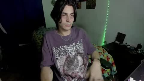 Snapshot of golden_ryan chatting on June 11, 2026, 7:28 am Jmmmm online show from June 11, 2026, 7:28 am