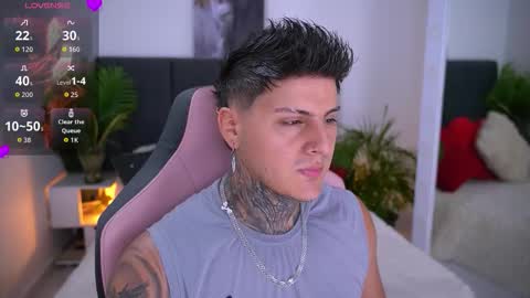 goldenatlasx online show from February 20, 2026, 7:58 pm