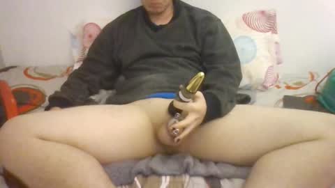 goldenboy207 online show from December 2, 2025, 3:40 pm