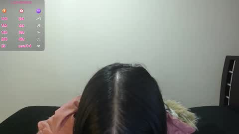 goldencandycotton online show from December 2, 2025, 7:36 am