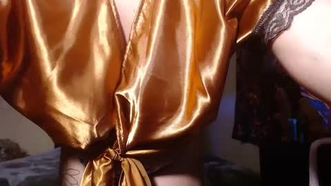 Snapshot of goldendelicious577600 chatting on February 13, 2025, 5:37 am XxPretentious PeachxX online show from February 13, 2025, 5:37 am