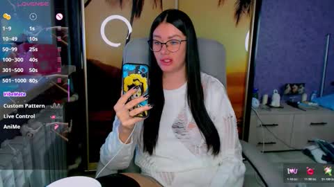 Snapshot of goldenwitchx chatting on October 21, 2025, 5:08 am Polina online show from October 21, 2025, 5:08 am