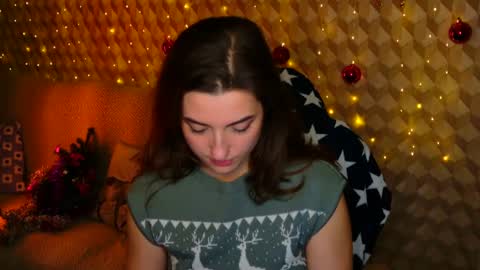 Snapshot of goldiehoshie chatting on December 30, 2024, 2:19 pm goldiehoshie online show from December 30, 2024, 2:19 pm
