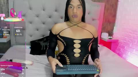 goldilockss15 online show from March 10, 2025, 8:37 am