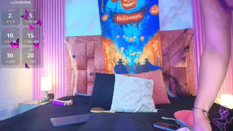 goldilockss15 online show from November 1, 2025, 3:30 am