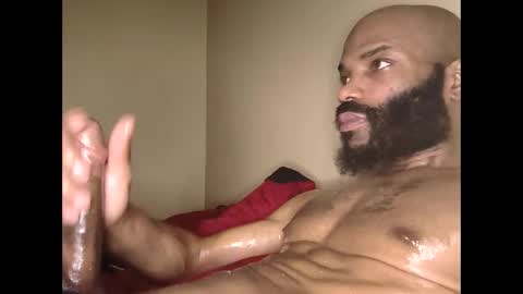 Snapshot of goldmouth_85 chatting on June 4, 2026, 5:30 pm Goldmouth 85 online show from June 4, 2026, 5:30 pm