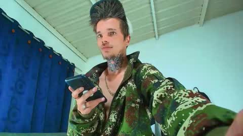 Goldy Loyal93 online show from October 16, 2025, 4:02 am